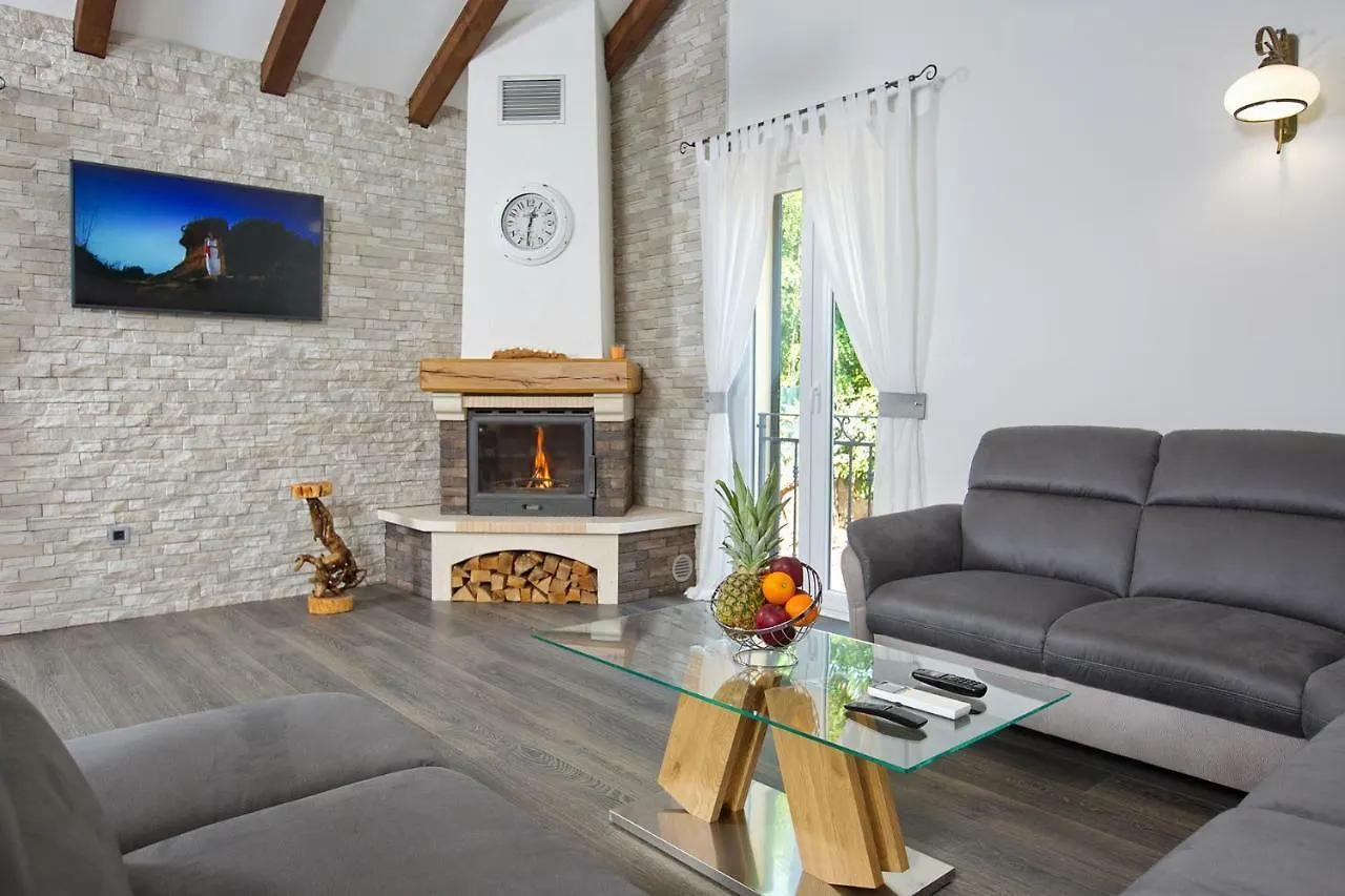 Villa Lorena Zaton