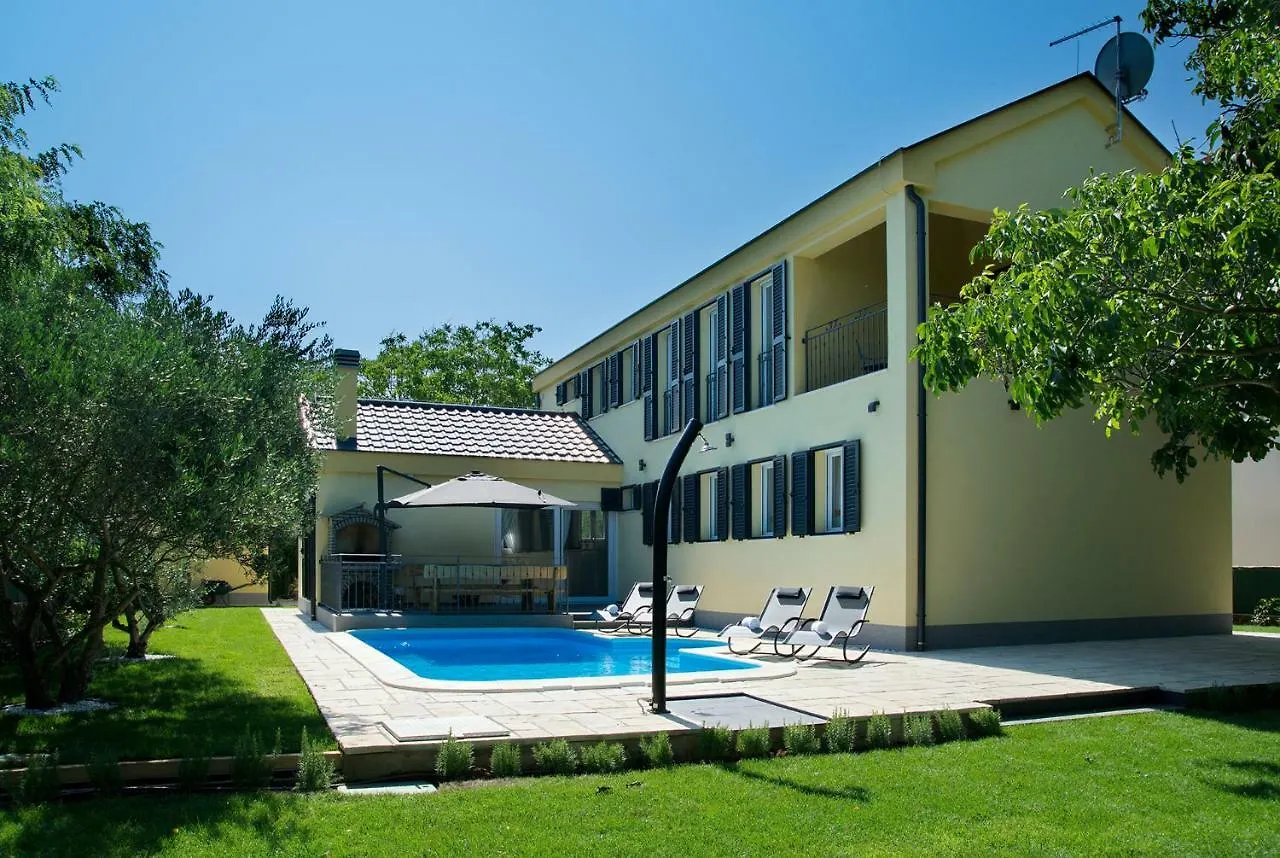 Villa Lorena Zaton  0*, Zaton (Zadar) Kroatien
